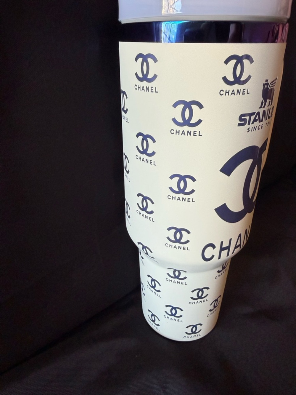 New Stanley 40oz LaserChanel Engraved Cream Oil Slick with Straw (No Box) - Picture 3 of 8